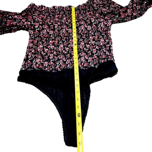 Free People Pretty Petal Bodysuit size M - Picture 10 of 11